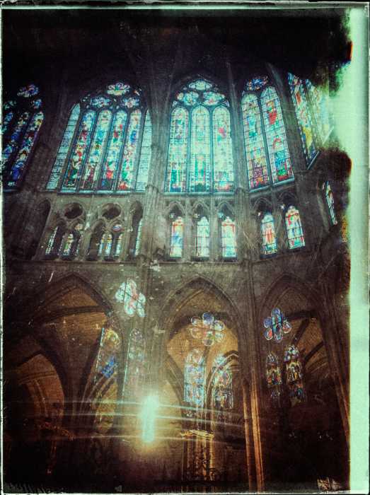 Interior de la catedral de Len, vidrieras